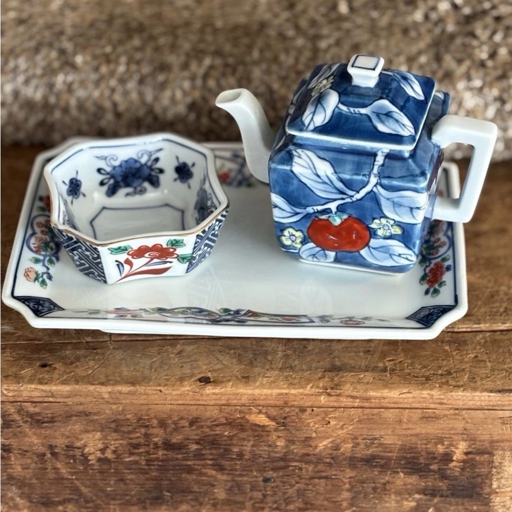 Blue and White Porcelain Teapot with Red Fruit Motif